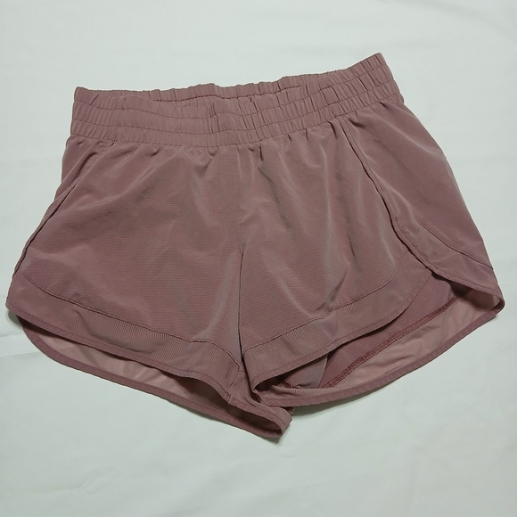 Athleta Women's Mauve Shorts - Picture 1 of 9